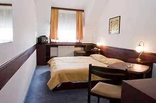 Gloria Center Hotel 3*