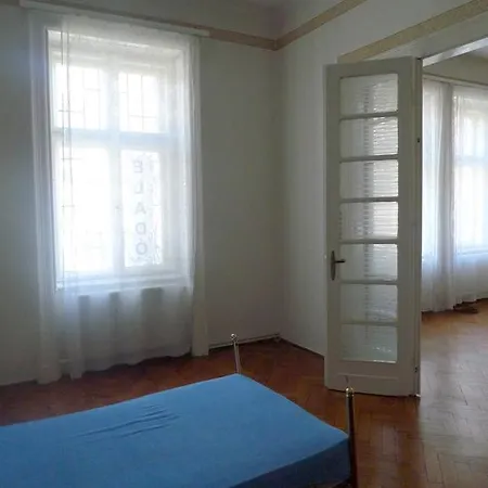 Gloria Center Budapest