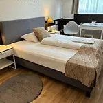 グロリア シティ センター ホテル 3*