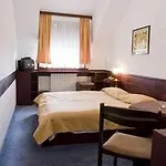 Gloria Center Hotel 3*