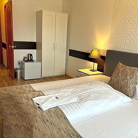 Gloria Center Ξενοδοχείο 3*