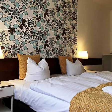 Gloria Center Hotel 3*