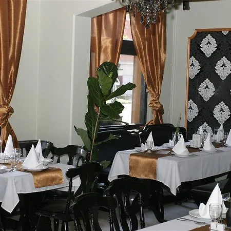 Gloria Center Hotel
