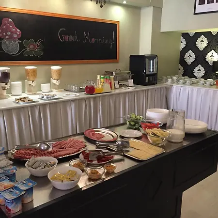 Gloria Center فندق
