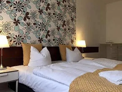Hotel Gloria Center 3*