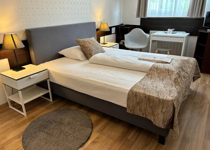 Gloria Center Hotel 3*