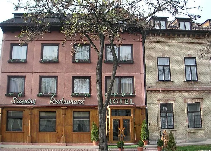 Gloria Center 3* Budapesta