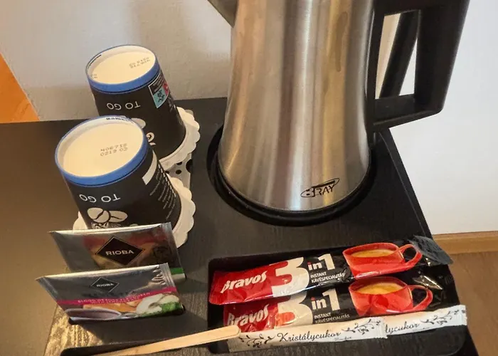 Gloria Center 3* Budapest