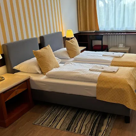 Gloria Center 3* Budapešť
